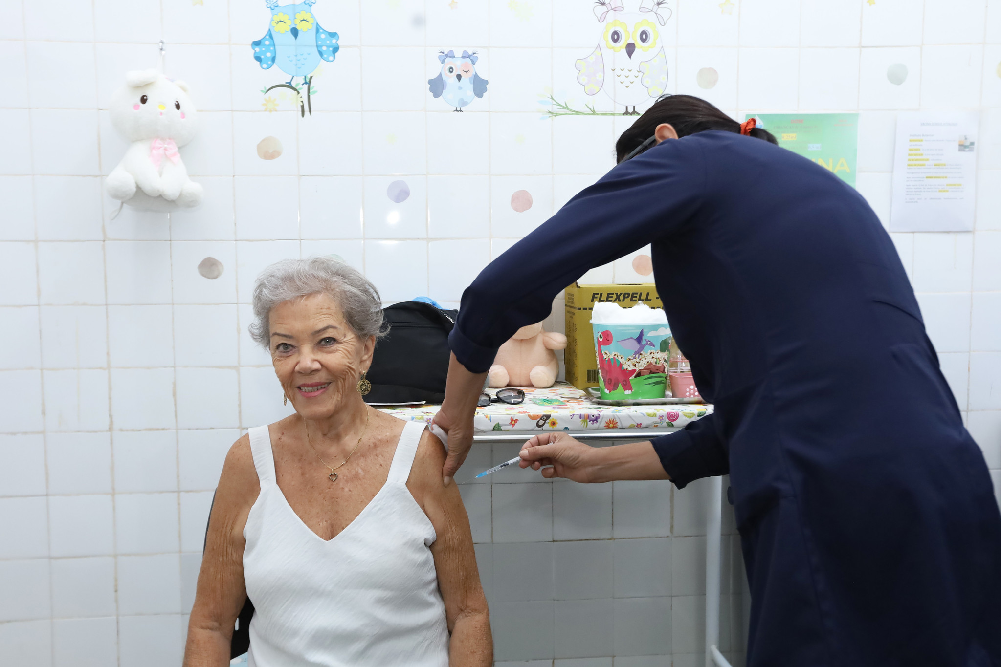 Sábado tem vacinação em 18 Regiões Administrativas