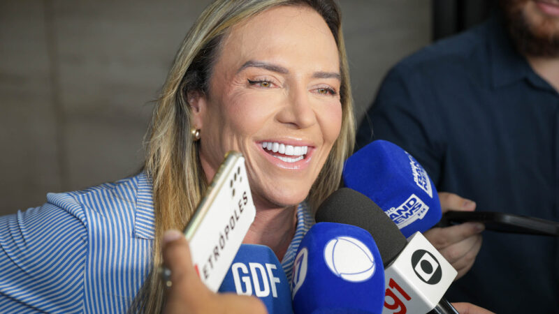 Governadora Celina Leão recebe alta após internação por pneumotórax