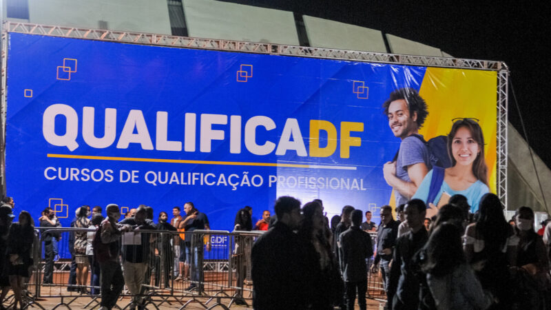 QualificaDF oferece 12 mil vagas em cursos gratuitos de qualificação profissional