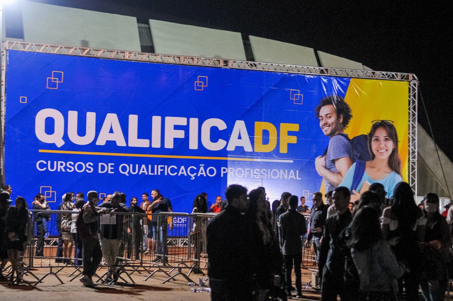 QualificaDF oferece 12 mil vagas em cursos gratuitos de qualificação profissional