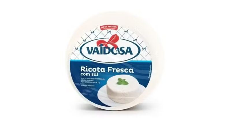 Anvisa suspende quatro lotes de ricota fresca da marca Vaidosa; veja quais são