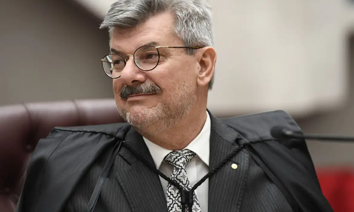 STF autoriza inclusão do ministro Marco Buzzi em inquérito sobre venda de sentenças