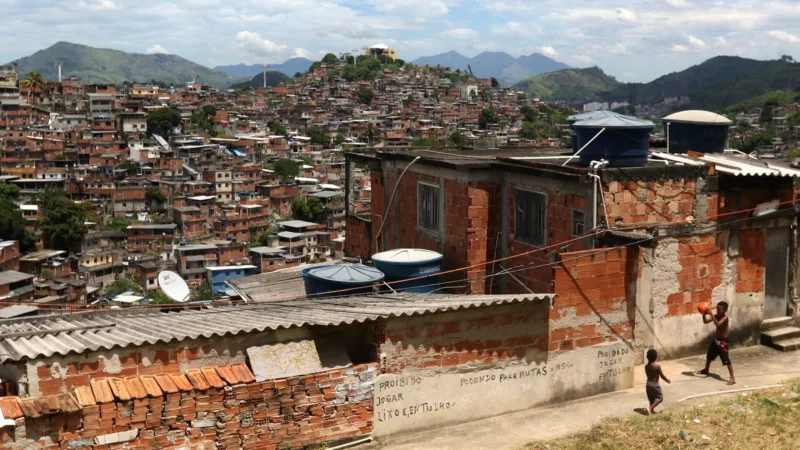 Estudo revela como gênero e raça travam ascensão social no Brasil