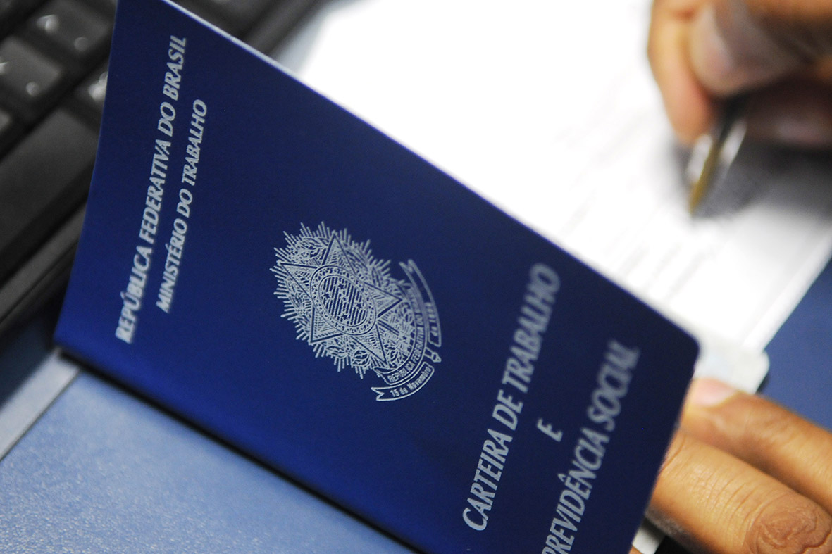 Semana termina com 617 vagas de emprego nas agências do trabalhador