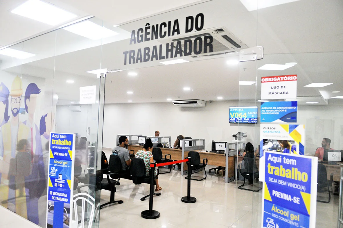 Salário de até R$ 3,4 mil e 1.887 vagas, nesta quarta-feira (19-08-2026), nas agências do trabalhador
