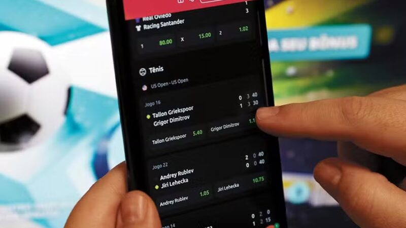 SUS amplia atendimento remoto para dependência em apostas online