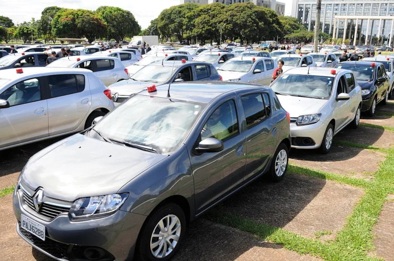 Advogado de Brasília é denunciado à PCDF por dívida de R$ 300 mil com agenciadora de acompanhantes