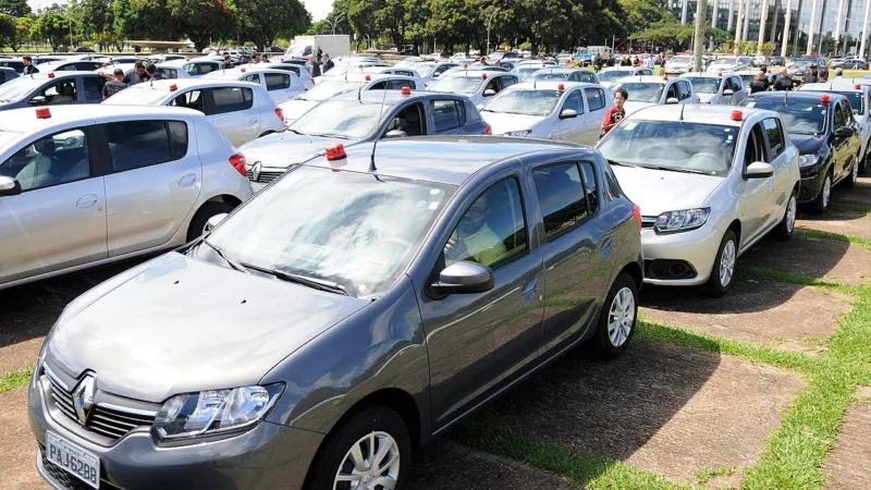 Advogado de Brasília é denunciado à PCDF por dívida de R$ 300 mil com agenciadora de acompanhantes