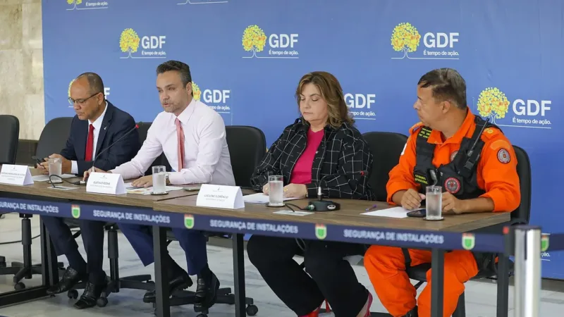 Arniqueira ganha tenda de acolhimento para dengue no estacionamento da UBS 2 do Areal
