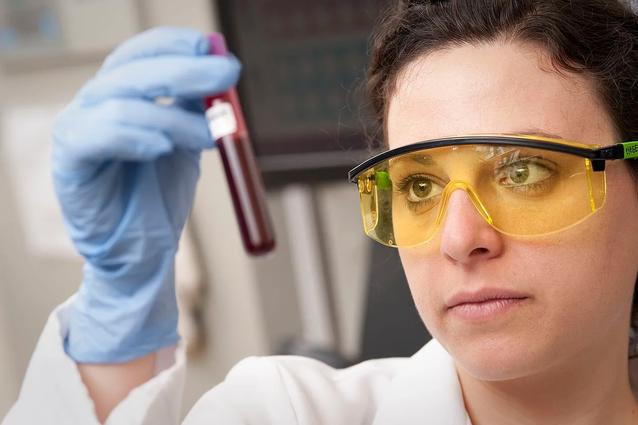 Brasil é o primeiro país a aprovar o pirtobrutinibe contra leucemia e linfoma