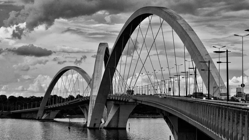 Brasília Receptivo tem lounges no aeroporto e em shopping e oferece city tours, ônibus gastronômico e roteiros sob medida