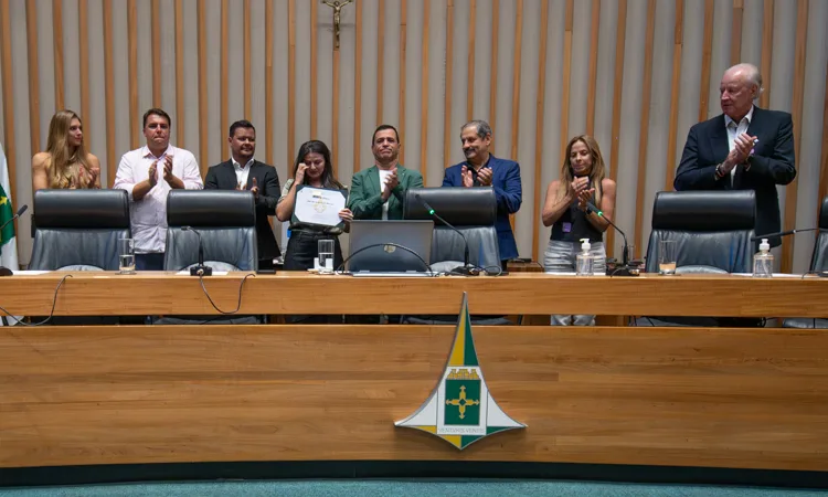 Câmara Legislativa celebra a expansão do Tênis e do Beach Tennis no DF em sessão solene