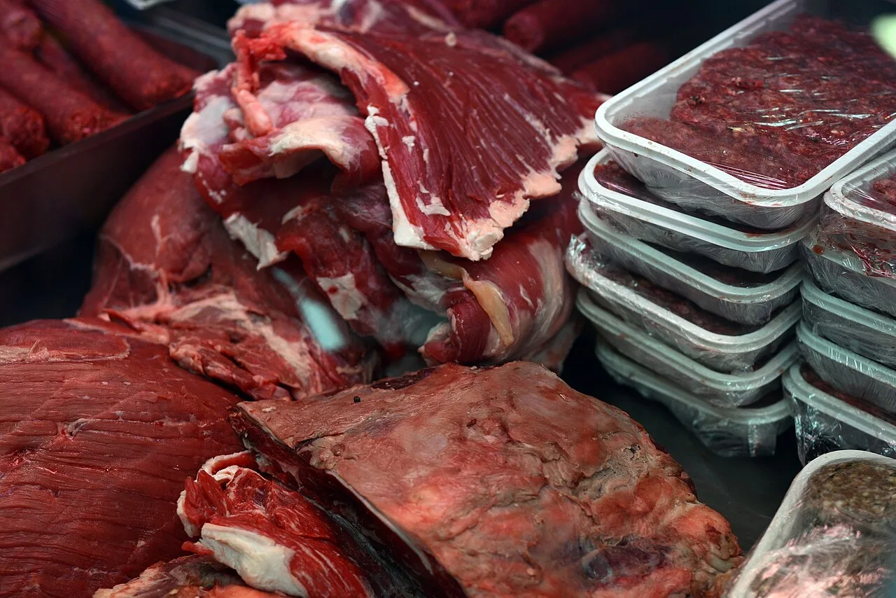 Carne sem procedência: riscos à saúde e cuidados na hora da compra