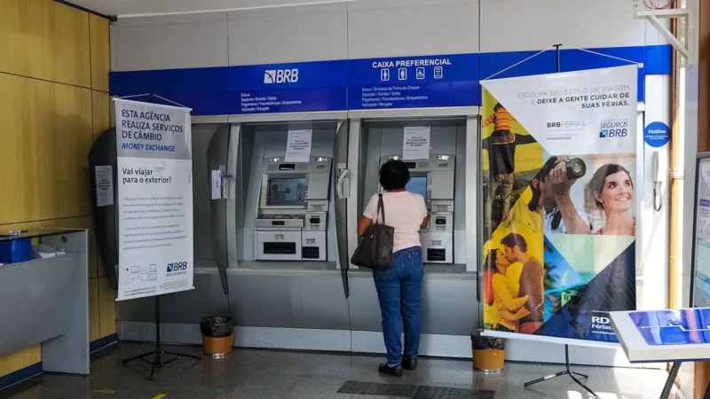 Cartão Gás: mais de 30 mil famílias do DF precisam trocar o cartão até 15 de outubro