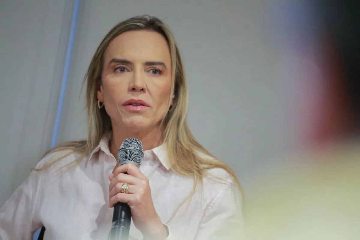 Celina diz que se reúne com investidores dos Emirados Árabes em busca de aporte para o BRB