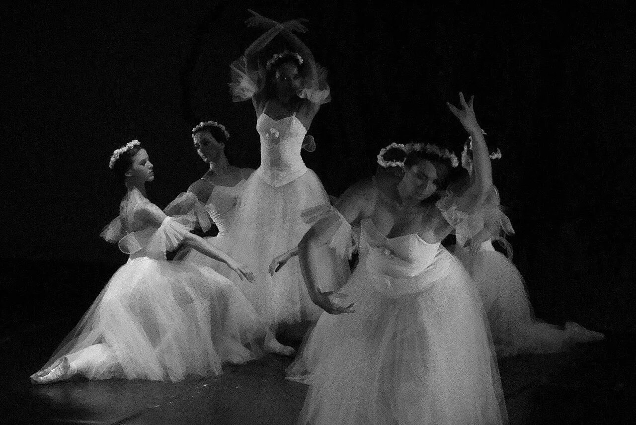Centro de Dança do DF oferece cursos, oficinas e espetáculos em três turnos