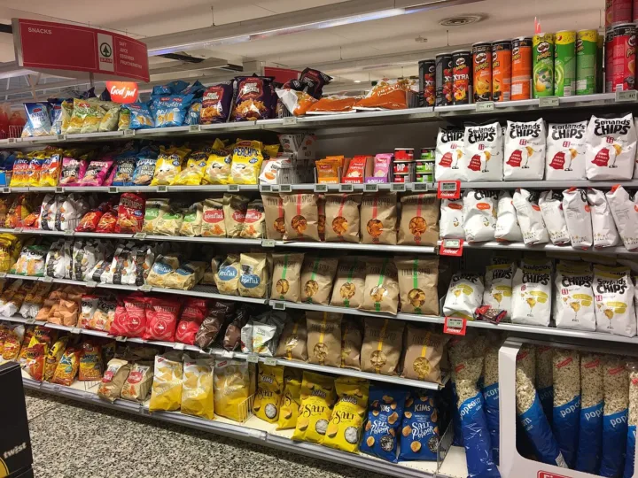 Consumo de ultraprocessados no DF fica acima da média nacional, aponta Vigitel