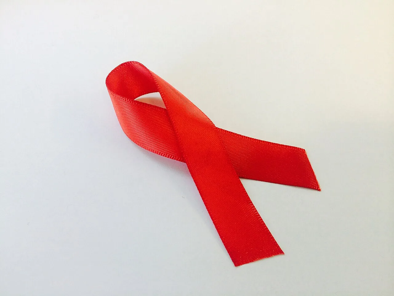 DF começa a distribuir autotestes de HIV em embalagem menor e mais discreta