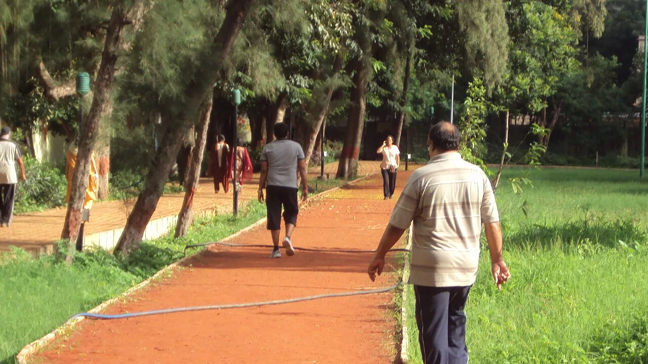 Exercício físico atenua parte dos riscos do sono ruim, mostra estudo com mais de 90 mil pessoas