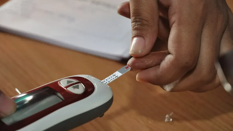 Exercício regular ajuda a controlar a glicose e pode reduzir pela metade o risco de diabetes tipo 2