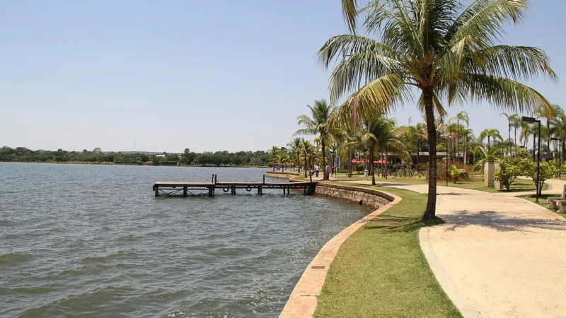 Fausto & Manoel, no Pontão do Lago Sul, é ponto de encontro de moradores e turistas há quase 20 anos