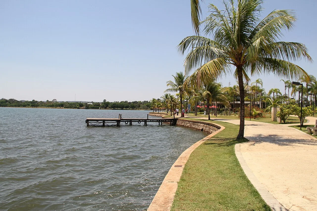 Fausto & Manoel, no Pontão do Lago Sul, é ponto de encontro de moradores e turistas há quase 20 anos