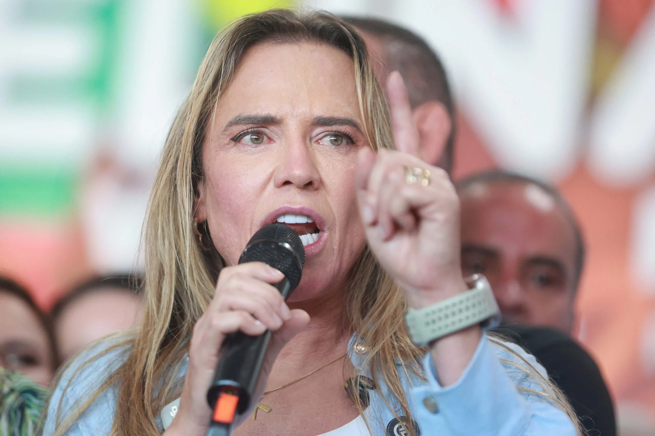Crise do BRB: Celina rebate Lula e diz que presidente age “como cabo eleitoral”
