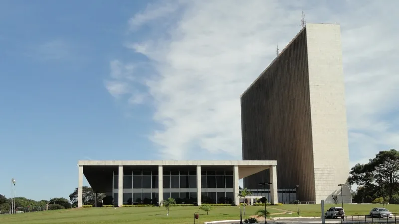 GDF Saúde tem reajuste: mensalidade de titulares passa a variar de R$ 535 a R$ 1.430
