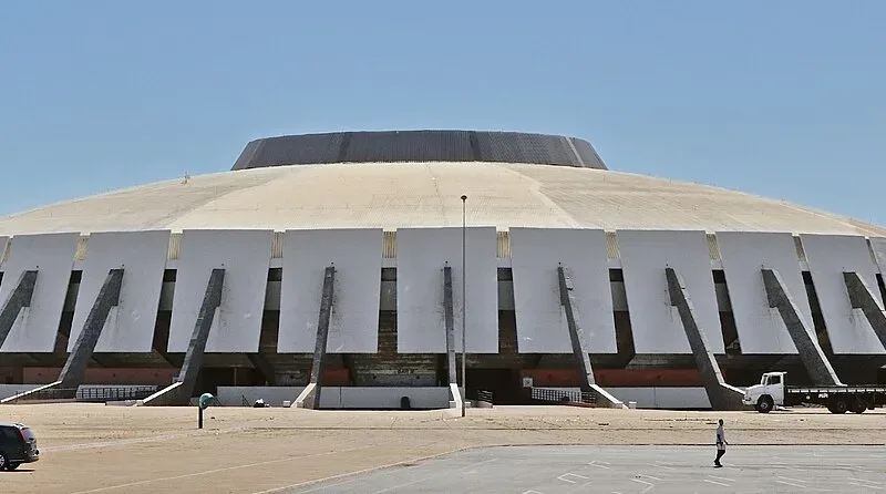 Ginásio Nilson Nelson fica entre o Mané Garrincha e o Palácio do Buriti, no Eixo Monumental