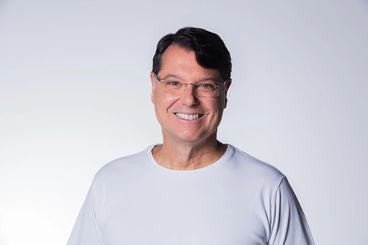 Kiko Caputo promete reduzir em 80% o fechamento de pequenas empresas no DF