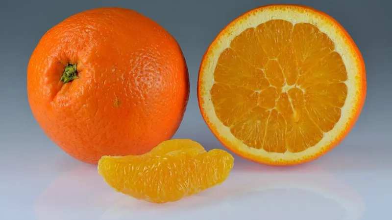 Laranja como sobremesa: seis vantagens de comer a fruta depois do almoço