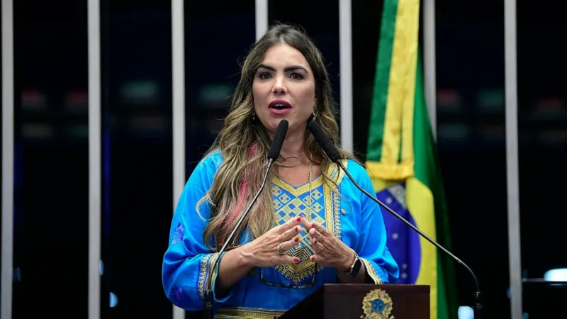 No Núcleo Bandeirante, Paula Belmonte promete regularização fundiária e “muralha digital”