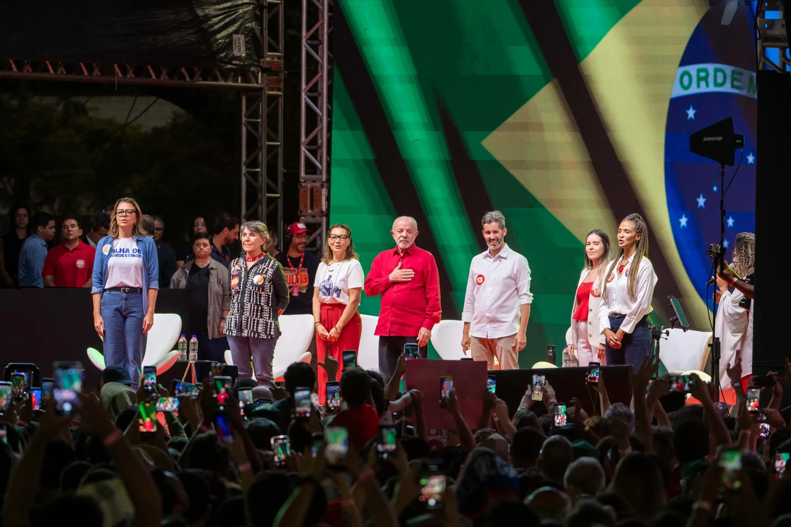 Em Ceilândia, Janja ataca “Bolsonara” e pede voto contra candidatos com o sobrenome Bolsonaro