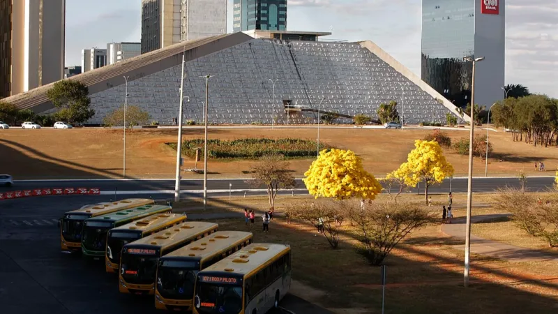 Orquestra Sinfônica do Teatro Nacional faz concertos gratuitos às quintas-feiras em Brasília