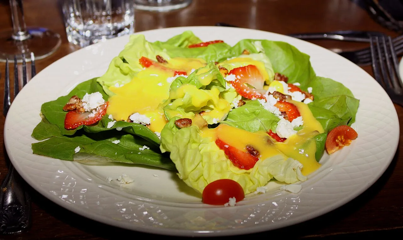 Passou a folia? Dicas para voltar a comer bem sem culpa nem dieta radical