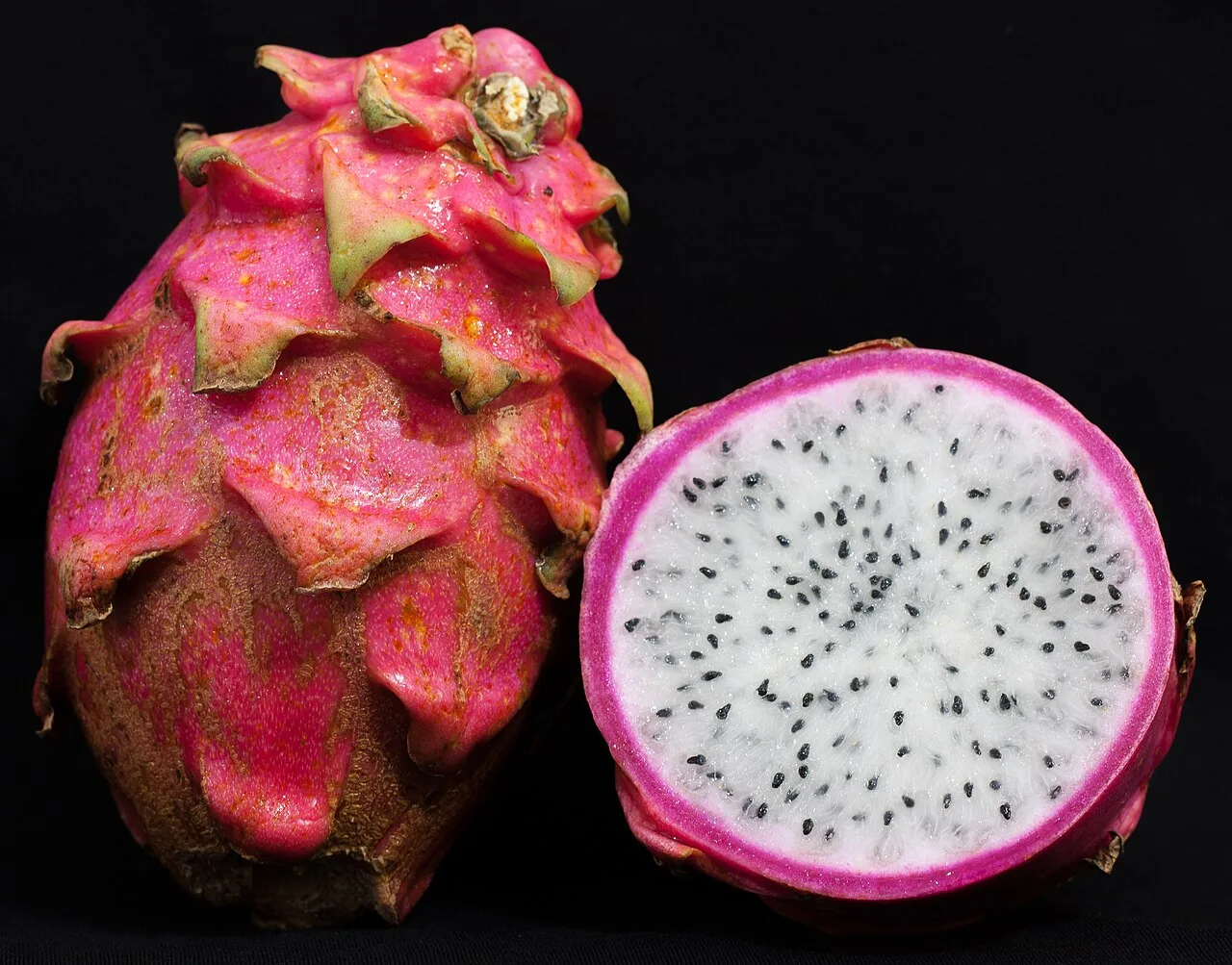 Pitaya conquista feiras e mercados: nutrientes, benefícios estudados e receita de suco