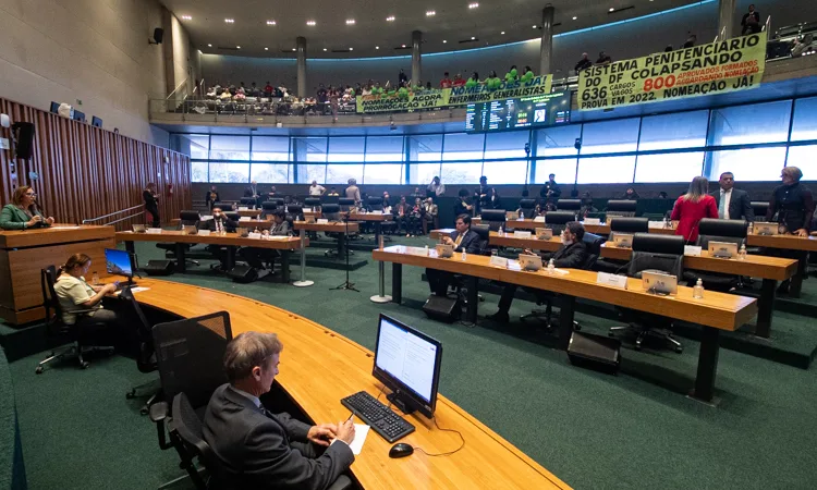 Plenário aprova crédito suplementar de R$ 10 milhões para o Detran-DF