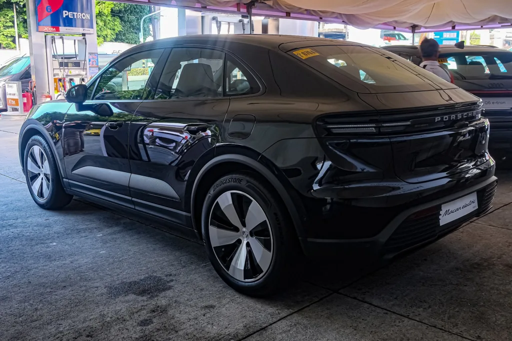 Porsche Macan Electric