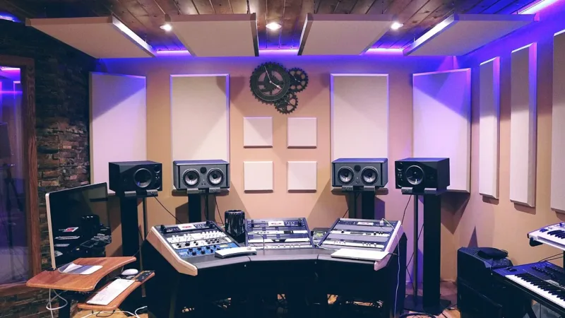 ProdCumaru reúne produção musical, podcasts, audiovisual e aluguel de estúdios