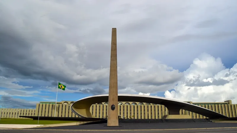 Quartel-General do Exército abre visitas guiadas às quintas-feiras no Setor Militar Urbano