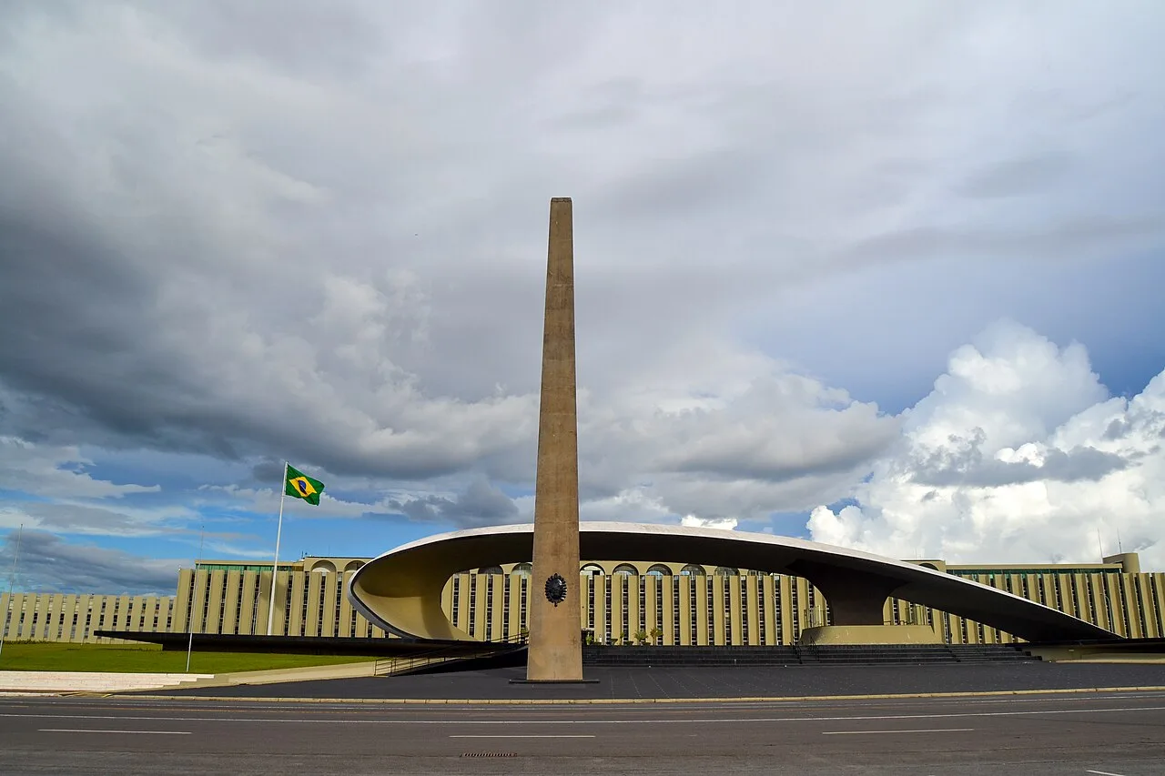 Quartel-General do Exército abre visitas guiadas às quintas-feiras no Setor Militar Urbano