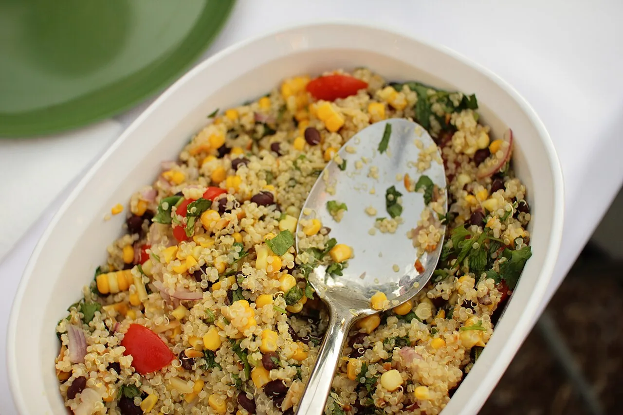 Quinoa no prato: os benefícios da semente para o coração, o intestino e os músculos