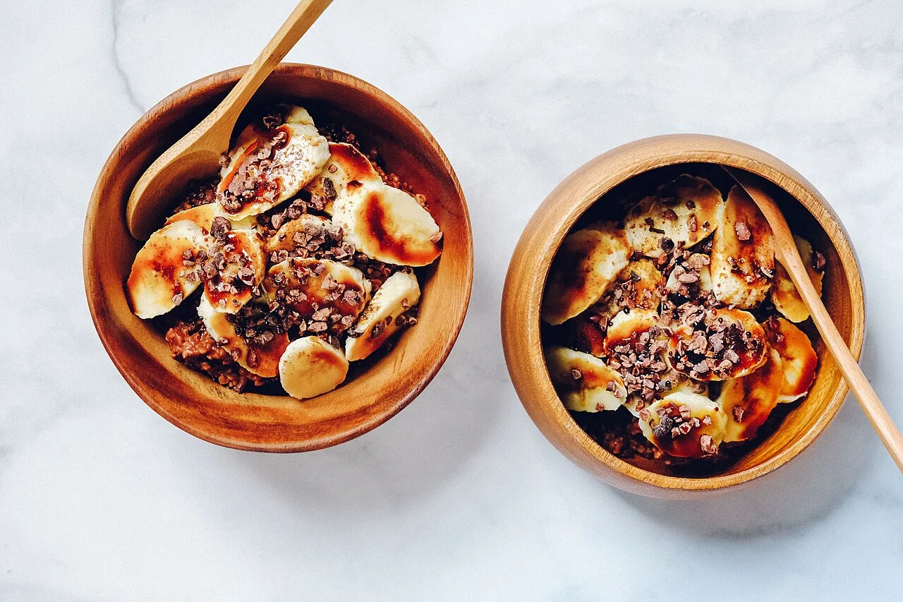 Rendimento no treino depende mais da alimentação da véspera do que do lanche pré-exercício