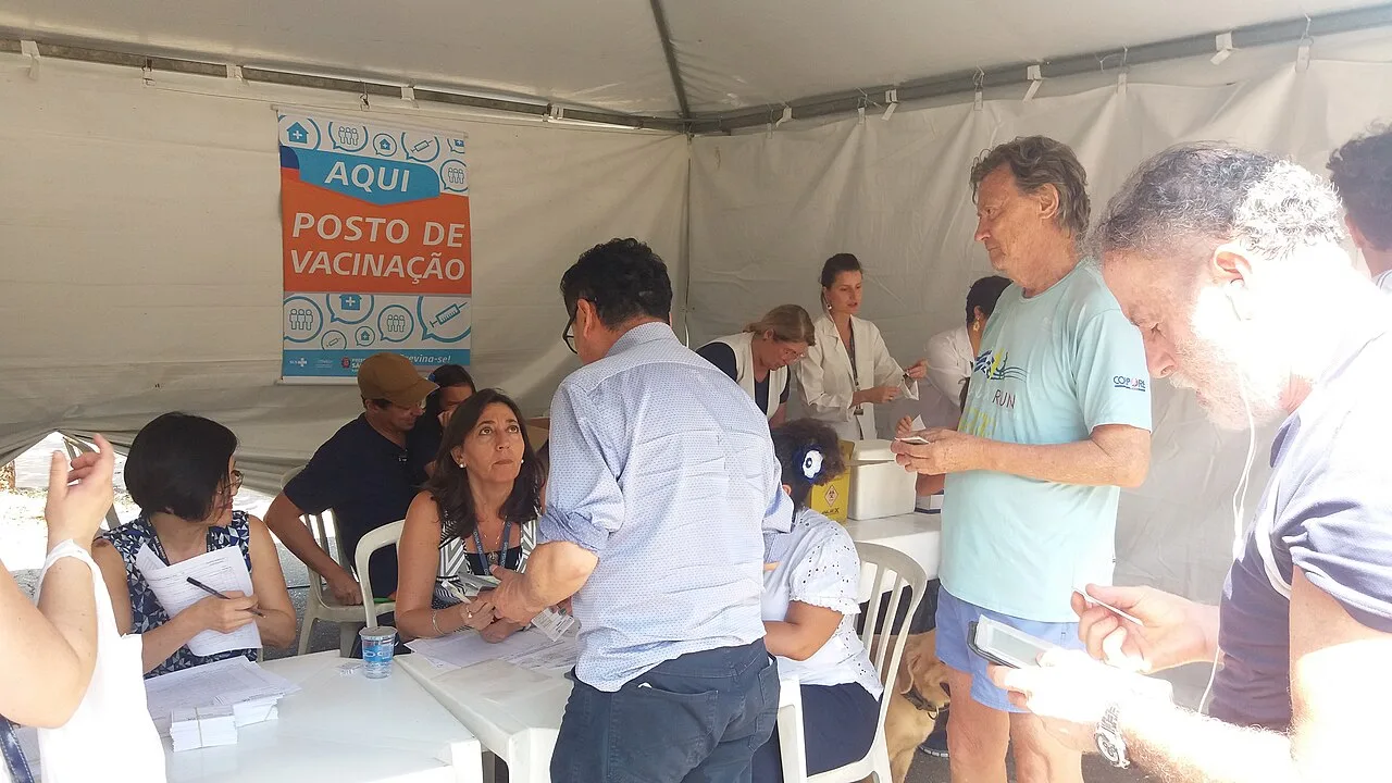 Sábado de Carnaval tem 48 pontos de vacinação abertos no DF