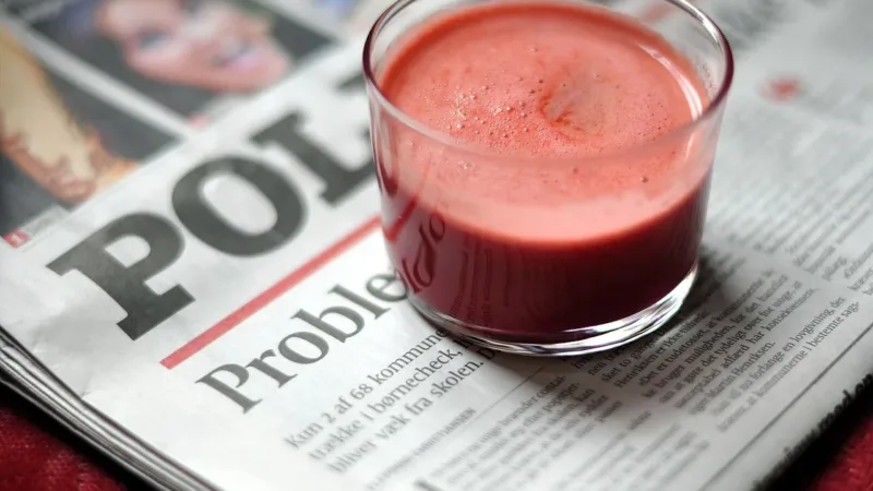 Suco de beterraba e cenoura: nutrientes da dupla e como preparar em casa