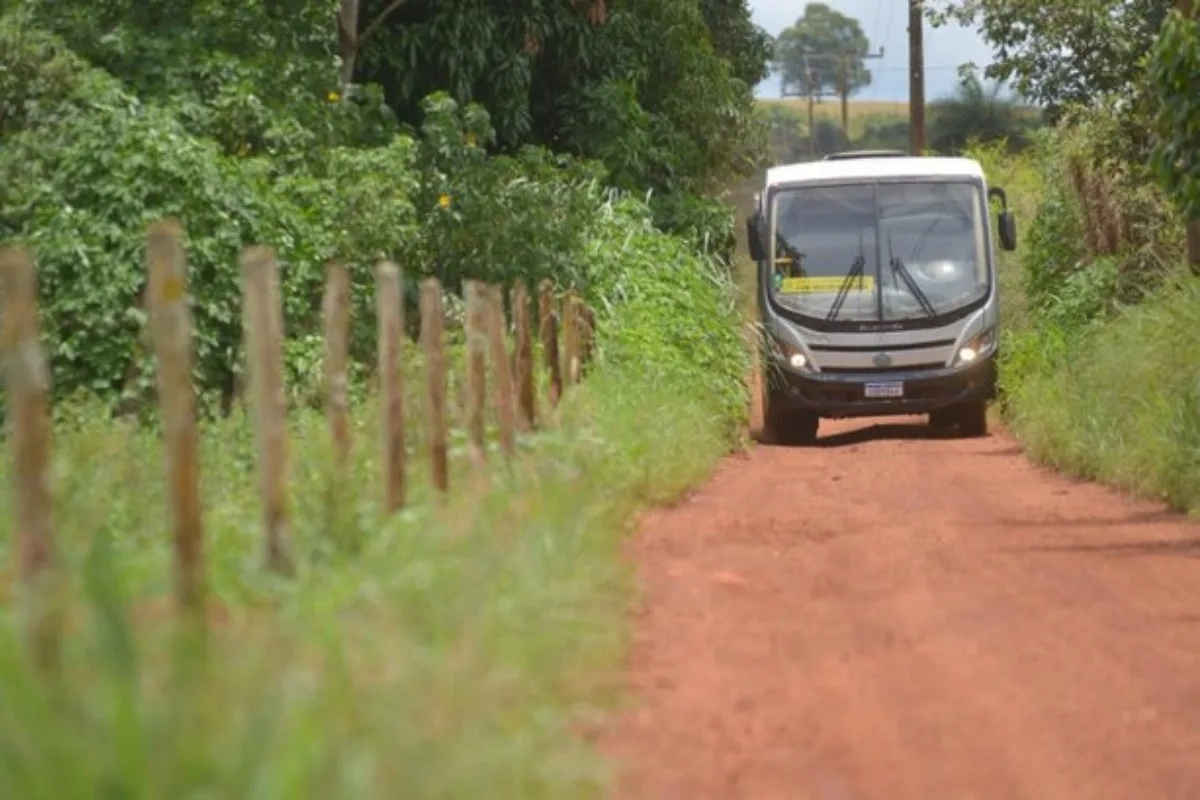 TRE oferece transporte gratuito a eleitores da zona rural do DF no domingo (4/10)
