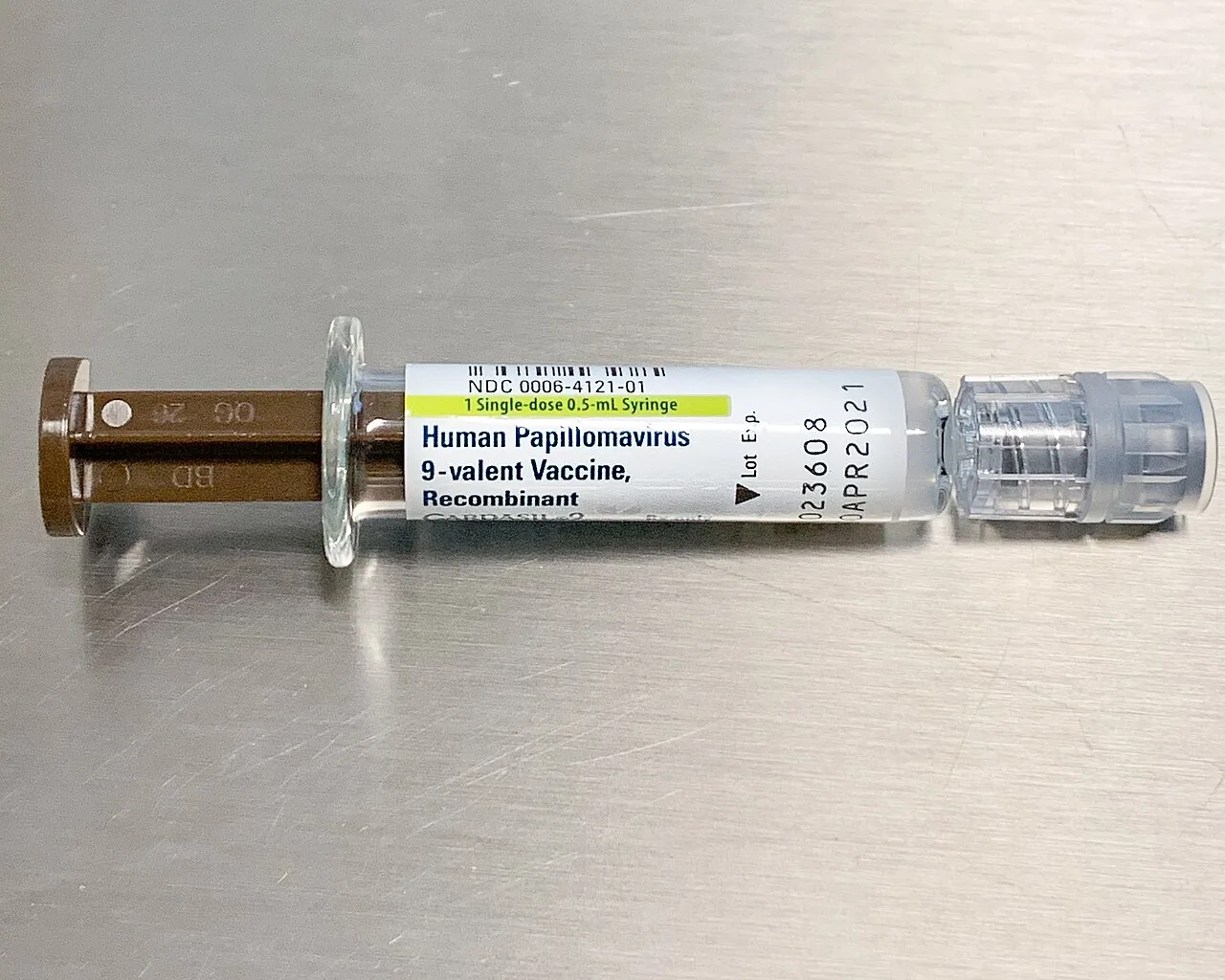 Vacina nonavalente contra HPV ganha aval para prevenir câncer de garganta, cabeça e pescoço