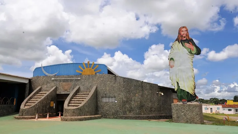 Vale do Amanhecer: templo em forma de elipse e Solar dos Médiuns atraem visitantes a Planaltina