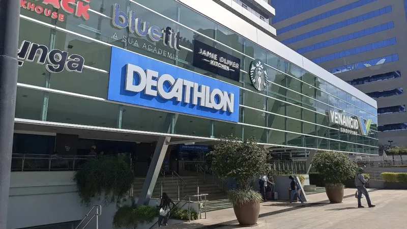 Venâncio Shopping une torres empresariais, lojas e gastronomia no centro de Brasília