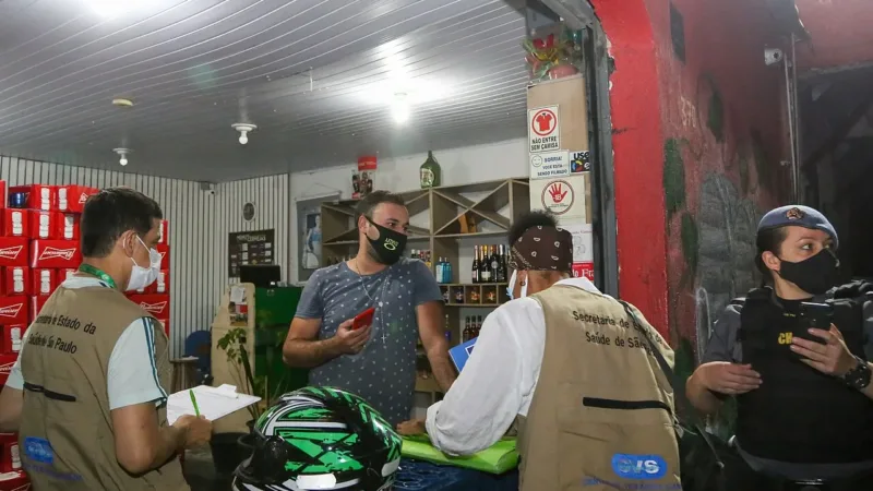 Vigilância Sanitária do DF retira mais de 10 toneladas de alimentos impróprios do mercado em 2026